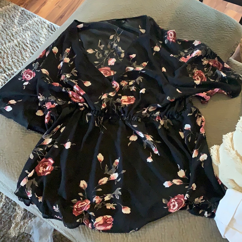 Women’s Torrid Blouse 3